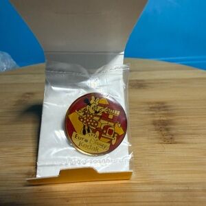 Vintage Disney Trading Pin, 1992 EuroDisney-Kodak featuring Minnie Mouse